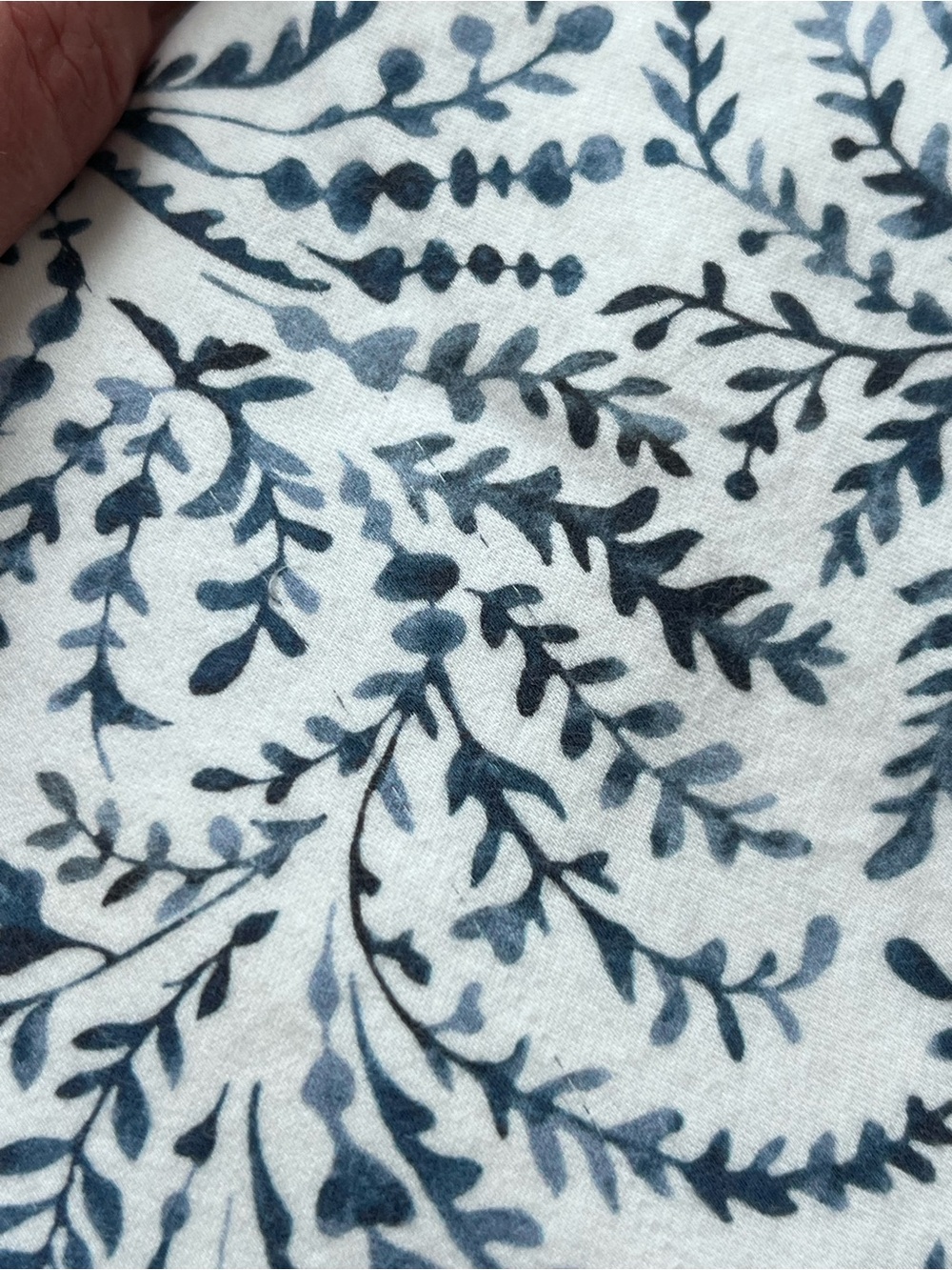 King bedding set - Picture 5 of 8